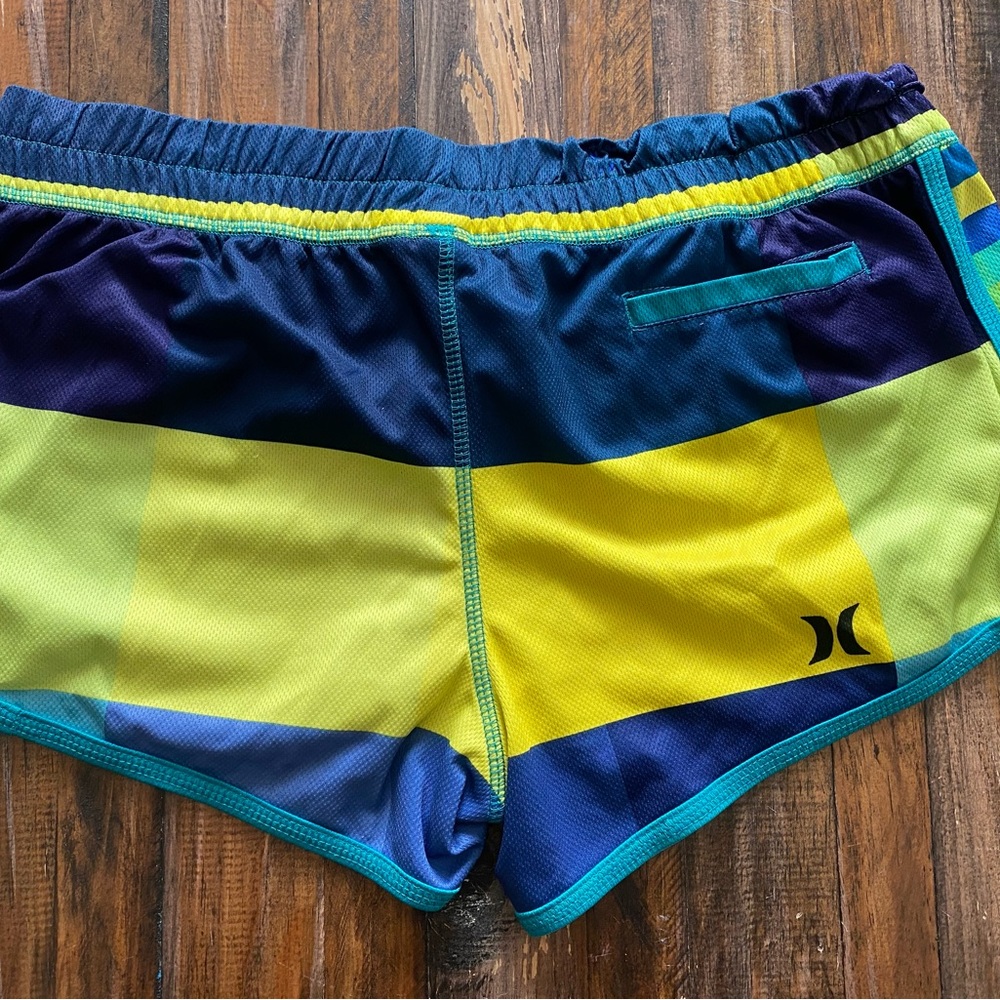 Hurley Mesh Multicolor shorts, Large - Picture 4 of 6